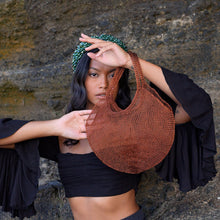 Load image into Gallery viewer, The Sol Mesh Wire Tote Bag in Copper
