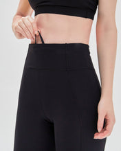 Load image into Gallery viewer, Shine On Silkiflex™ Legging 27"
