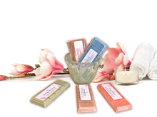 Load image into Gallery viewer, Wax Melts Bar – Spring &amp; Summer scents – Fresh, Fruity &amp; Floral for Bright Seasonal Vibes
