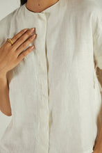 Load image into Gallery viewer, The Daydreams Shirt
