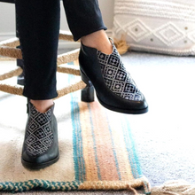 Load image into Gallery viewer, Dina Bootie - Black and Gray
