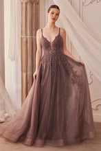 Load image into Gallery viewer, Lace Embellished A-Line Layered Tulle Gown
