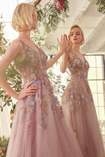 Load image into Gallery viewer, Floral Applique A-Line Layered Tulle Gown
