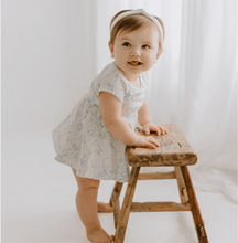 Load image into Gallery viewer, headband | bunnies
