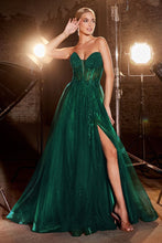 Load image into Gallery viewer, Strapless Layered Tulle Ball Gown
