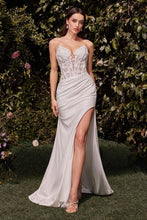 Load image into Gallery viewer, Lace Bodice Strapless Wedding Dress
