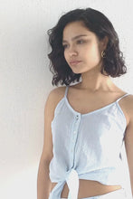 Load image into Gallery viewer, Regular Fit Shorts in Stripes
