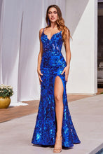 Load image into Gallery viewer, Sequin Printed Fitted Gown
