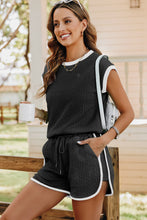 Load image into Gallery viewer, Black Contrast Trim Cable Textured Shorts Set
