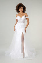 Load image into Gallery viewer, Sweethearted Embroidered Spaghetti Strap Wedding Gown w/ Lace Lining

