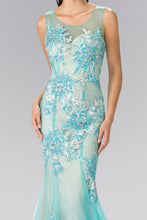 Load image into Gallery viewer, Sleeveless Floor-Sweeping Long Dress
