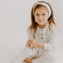 Load image into Gallery viewer, headband | bunnies
