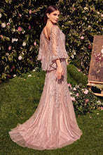Load image into Gallery viewer, Lace Fitted Caplet Gown
