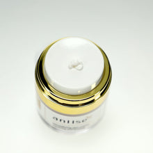 Load image into Gallery viewer, Moisture Surge Face Cream
