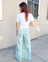 Load image into Gallery viewer, Parvati Organic Cotton Pants
