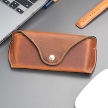 Load image into Gallery viewer, Rochester Full-Grain Leather Eyeglass Case
