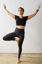 Load image into Gallery viewer, the kickstarter extra hi-rise legging
