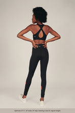 Load image into Gallery viewer, the stripe legging

