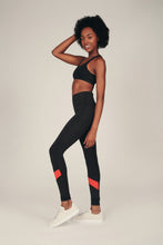 Load image into Gallery viewer, the stripe legging

